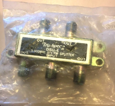 Tru Spec DSU-4 5-900MHz 4-way Diecast Cable TV U/V/FM Splitter  - Image 1 of 4