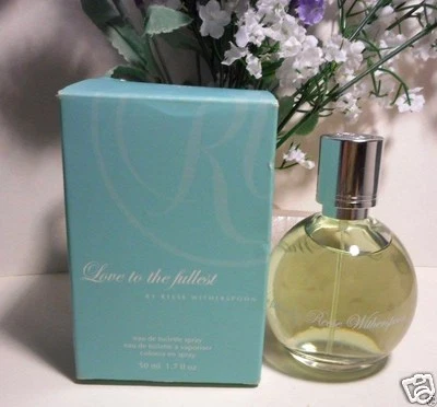 Avon presenta "Love to the Fullest" 1,7 fl. OZ eau de toilette para mujer Foto 1 de 4