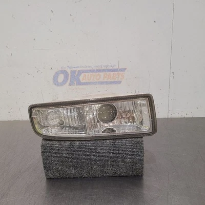 01 2001 LEXUS LX470 LÁMPARA ANTINIEBLA MONTADA EN PARACHOQUES, INTERMITENTE Y LÁMPARA DE ESTACIONAMIENTO DERECHA  Foto 1 de 4