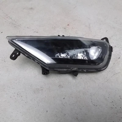 Luz antiniebla LED lado izquierdo del conductor Volvo XC60 2021 ID 31395865 Foto 1 de 4