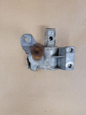 1969 PLYMOUTH FURY DRIVERS SIDE VENT WINDOW REGULATOR - Image 1 of 4