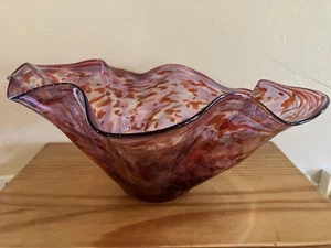 Vidrio Artístico 14" x 6" Hecho a Mano Cuenco Borde con Volantes Púrpura Rojo COMO NUEVO ESTADO Firmado CSS? - Imagen 1 de 4