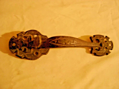 Antique Salvage  Thumb Press Door Handle                 #649 Cover