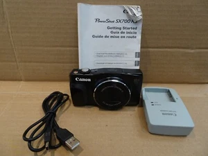 Canon Power Shot SX700 HS 16.1 MP Digital Camera with Battery and Charger - Picture 1 of 8