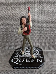 Replica Queen Rock Iconz Brian May Statue Collectible Music Character Figure  - Picture 1 of 1