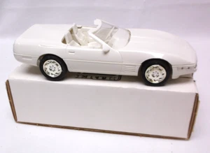 Ertl 1991 Cascade White Corvette Convertible Promo with White Interior - Picture 1 of 3