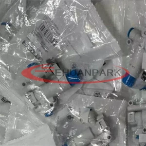 1PC FESTO VRPA-CM-Q6-E 8086004 Pressure regulator NEW - Bild 1 von 6