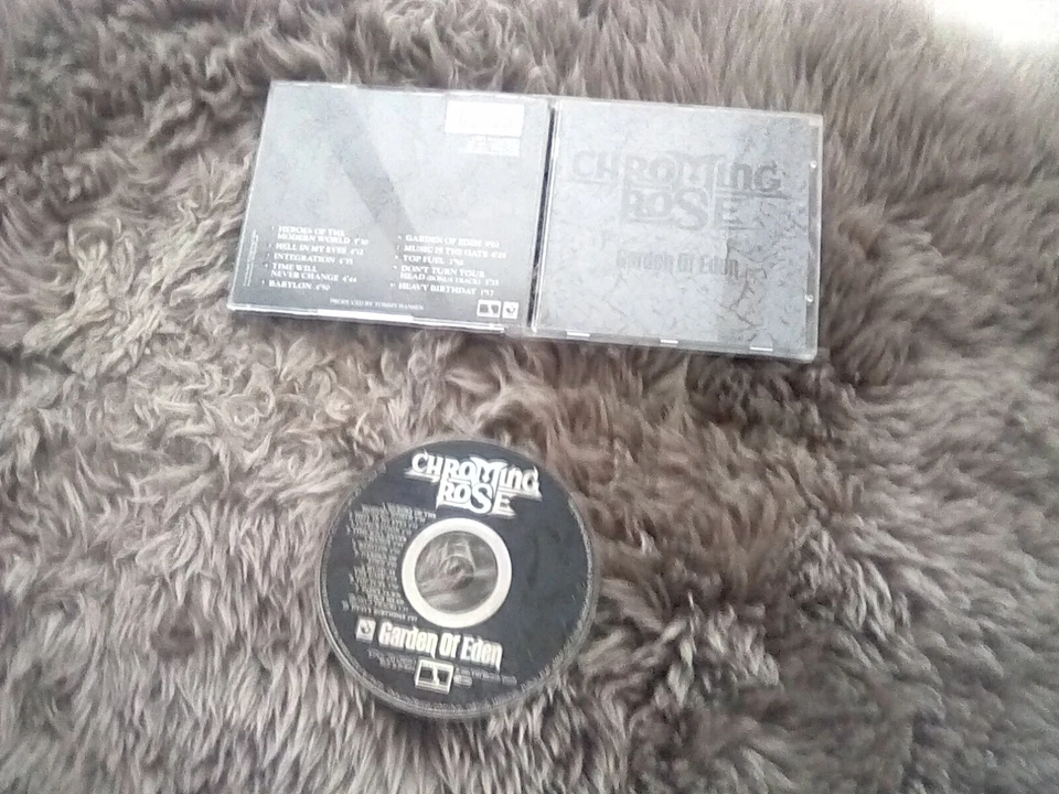 Chroming  Rose  garden  of  eden  CD  HARD  ROCK  HEAVY METAL  SPEED - Bild 1 von 1