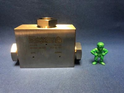 Accesorios de camiseta de presión media Parker Autoclave CTX16 Foto 1 de 4