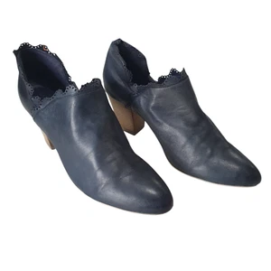Django Juliette Size 41 Petrol Blue-Grey Leather Almond Toe Scallop Edge Booties - Picture 1 of 9