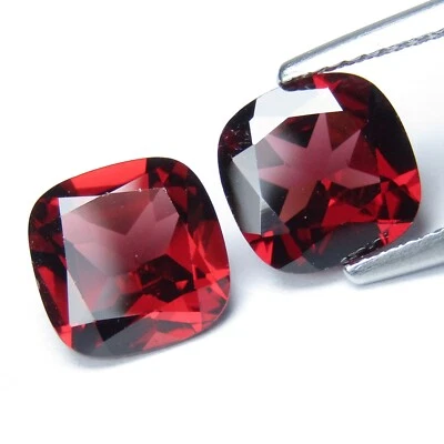 4,37 quilates Natural Deluxe Color Rojo Piropo Granate 8 mm Cojín Par a Juego Foto 1 de 3