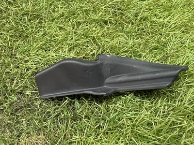 17-20 INFINITI Q60 FRONT RIGHT PASSENGER SIDE FENDER FILLER TRIM COVER - Image 1 of 4