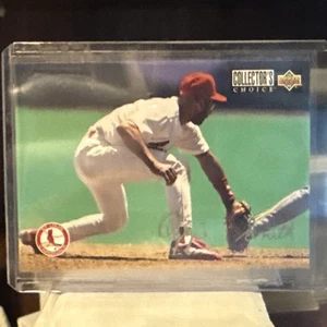 1994 Collector's Choice Gold Signature #334, OZZIE SMITH, St Louis Cardinals HOF - Picture 1 of 3