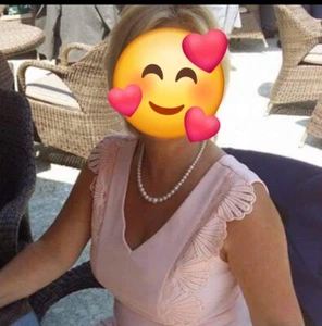 dress - Picture 1 of 6