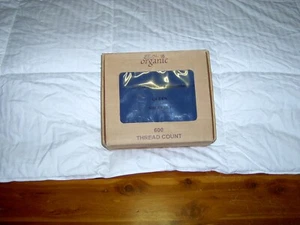REAL Organic 600 Thread Count 4 Piece Bed Sheet Set Navy 100% COTTON NEW NICE - Picture 1 of 3
