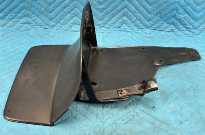 Guardabarros trasero lado del conductor Lexus LX470 cuarto panel 76626-60150 1998-2007 OEM Foto 1 de 4