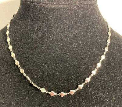 Collar gargantilla corazón sin deslustre tono plata cadena 17" Foto 1 de 4