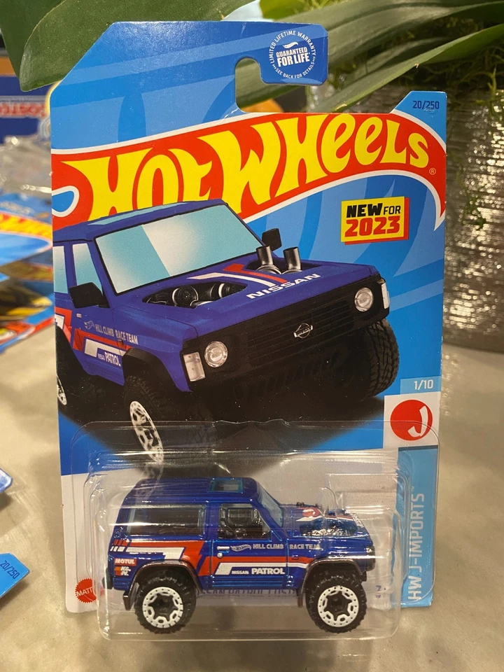 2023 Hot Wheels Nissan Patrol Personalizzato 20/250 Blu HW J-Imports 1/10 - Immagine 1 di 1
