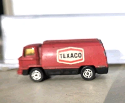Corgi Juniors Leyland Petrol tanker Texaco labels 97-B - Image 1 of 4