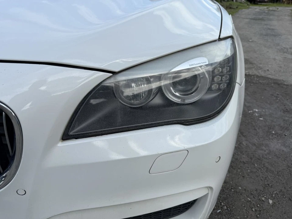 Faro xenón lado conductor izquierdo BMW 750i 2009-2012 desvanecido completo con adaptativo Foto 1 de 4