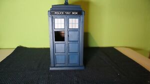 Doctor Who: The Tenth Doctor's Tardis Model: Complete with Lights and Sounds!