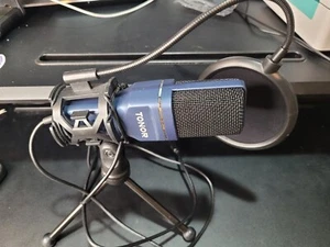 Tonor TC-777 USB Condenser Microphone, Cardioid Tripod Pop Filter Gaming Podcast - Picture 1 of 1