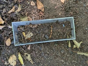 Chevrolet Monte Carlo 1981-1988 cromo faro bisel conductor izquierdo OEM original - Imagen 1 de 4