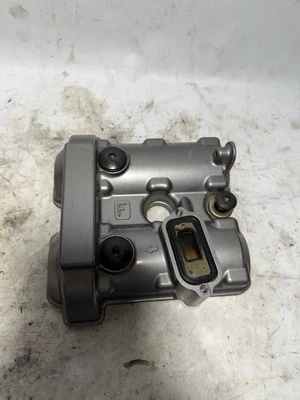 Suzuki SV650 2009 OEM culata tapa tapa trasera Foto 1 de 4