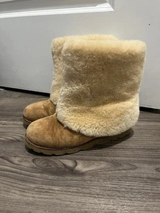 UGG Maylin Boots Womens 7 Tan Chestnut Pull On Sheepskin Shearling Cuff 3220 - Picture 1 of 15