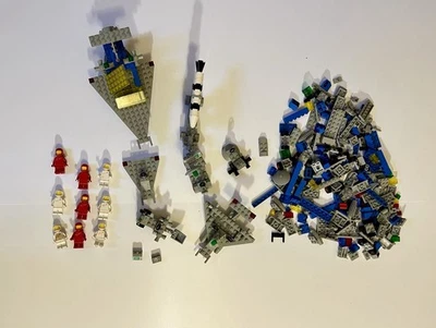 LEGO Classic Space Job Lotto - Lego vintage pezzi rari anni 70 80  - Immagine 1 di 4