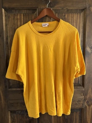 Camiseta Vintage Ginnis Menina Amarela Mescla de Algodão Tamanho 1X - Imagem 1 de 4