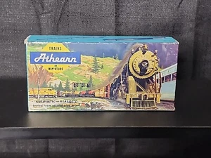 Ho Scale Athearn Blue box #1200 40' foot box car Undecorated plastic kit Vintage - Picture 1 of 3