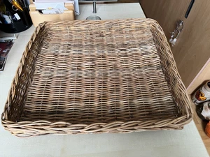 Cesta de pan para exhibición de panadero ventana de tienda utilería de exhibición industrial - Imagen 1 de 2