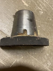 L56288 John Deere Rear Wheel Half Sleeve Wedge - Picture 1 of 2