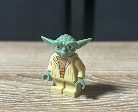 LEGO STAR WARS Yoda Minifigure 75002 THE CLONE WARS sw0446 Master Jedi Knight