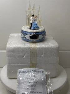 Vintage 2001 Cinderella's Castle Disney Ardleigh Elliot Happily Ever After Spieluhr - Bild 1 von 14