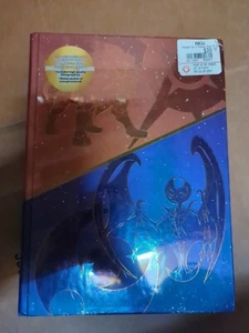 Pokémon Sun and Pokémon Moon : Official Collector's Edition Guide by Pokemon... - Picture 1 of 2