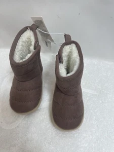 Old Navy Baby Mauve Faux-Suede Sherpa-Lined Side Fastener Boots Booties - Picture 1 of 17