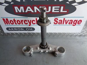 05 Yamaha FZ1000 Lower Triple Tree Stem Perfect Condition - Picture 1 of 2