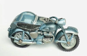 VINTAGE 1960 LESNEY MATCHBOX NO. 4 TRIUMPH T110 MOTORCYCLE & SIDECAR STEEL BLUE - Picture 1 of 6