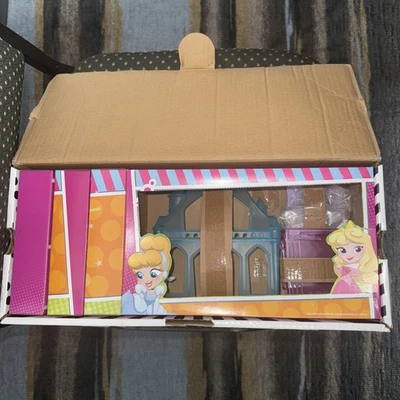 Коллекционный набор кукол Disney Princess Comics Adventure Discoveries с 9 фигурками - Изображение 1 из 4