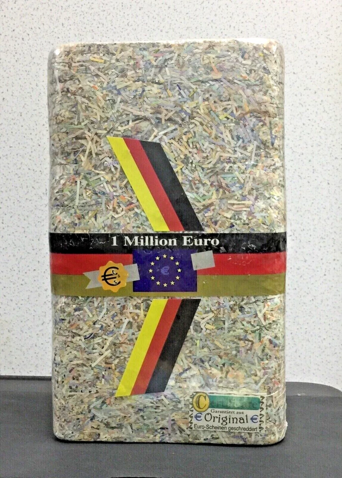 Mazuma *F2085 Germany One Million Euro Shredded Banknote with Original Pack - Image 1 of 4