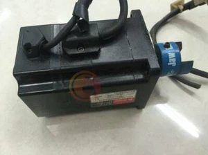1PCS Used Sanyo Servo Motor P50B07040HXS00 - Picture 1 of 2