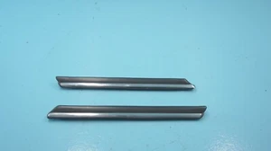 MERCEDES--BENZ R107 560SL 380SL 450SL , FRONT FENDER MOLDING PAIR 2 Qty - Picture 1 of 20