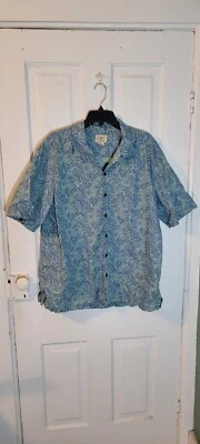 L.L. Bean Mens XL Short Sleeved  Tropical Leaf Short Sleeved Button Up Shirt - Image 1 of 4