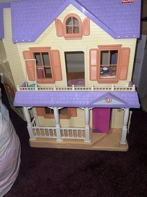 Vintage 1990s Fisher Price Loving Family Dollhouse w/14 Pcs Of Accessories - Image 1 of 4
