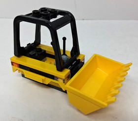 LEGO CITY Demolition Starter Pieces/Parts  60072  Missing parts AS pictured