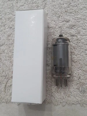 Tubo de vacío NOS Magnavox 6AU6A - Caja blanca - Probado  Foto 1 de 4
