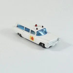 Matchbox Series No. 54 - S&S Cadillac Ambulance - Ambulance - Picture 1 of 9