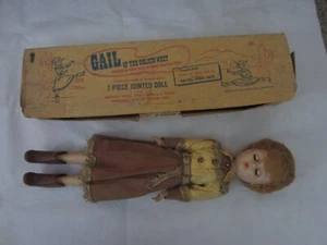 Muñeca Gail of the Golden West vintage de vinilo premium de 25 pulgadas De Luxe - Imagen 1 de 8